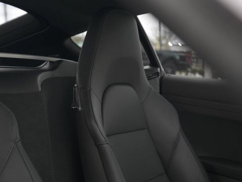 Used 2025 Porsche 718 Cayman S RWD image 35