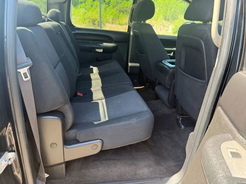 Used 2011 Chevrolet Silverado 1500 LS AWD/4WD image 43