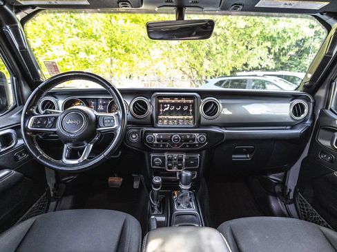 Used 2021 Jeep Wrangler Unlimited Sahara AWD/4WD image 20