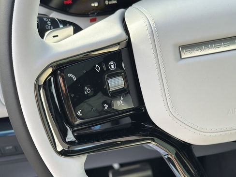 New 2026 Land Rover Range Rover Sport Dynamic SE image 23