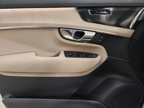 New 2026 Volvo XC90 T8 Plus w/ Protection Package Premier AWD/4WD image 24