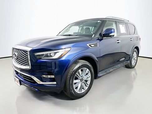 Used 2024 INFINITI QX80 Luxe image 3