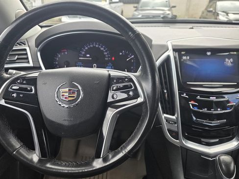 Used 2014 Cadillac SRX FWD image 19