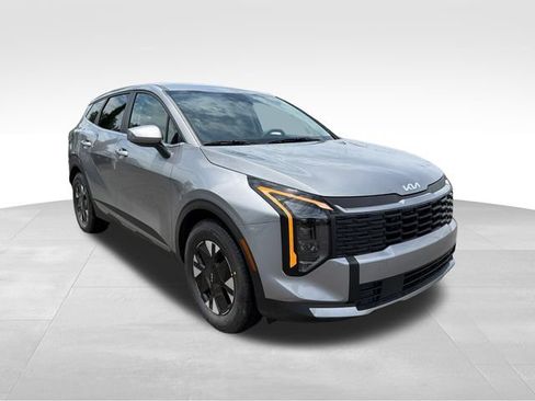 New 2026 Kia Sportage LX FWD image 1