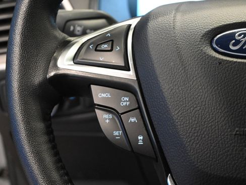 Certified 2024 Ford Edge SEL image 19