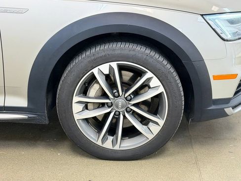 Used 2017 Audi A4 2.0T allroad Premium Plus w/ Technology Package AWD/4WD image 4