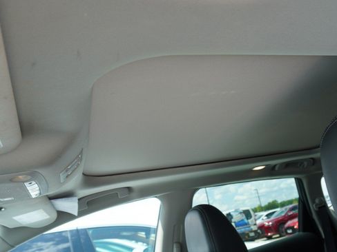 Used 2019 Nissan Murano Platinum w/ Cargo Package FWD image 10