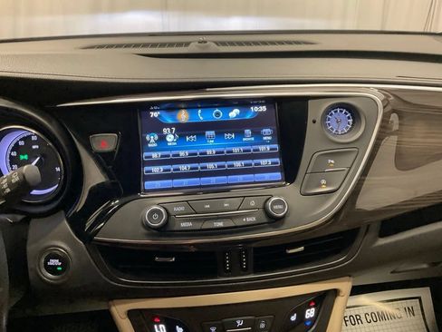 Used 2019 Buick Envision Essence AWD/4WD image 24