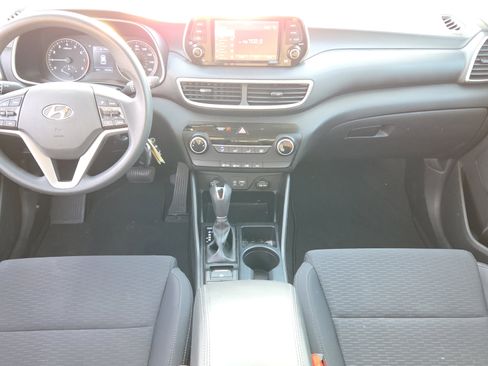 Used 2020 Hyundai Tucson SE w/ Cargo Package image 15