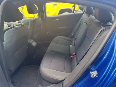 Used 2016 Chevrolet Cruze LT w/ Convenience Package FWD image 16