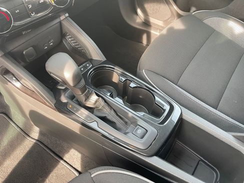 Used 2025 Chevrolet TrailBlazer LT image 39