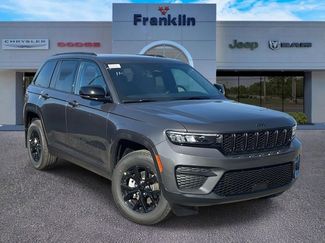 New 2025 Jeep Grand Cherokee Altitude video 1