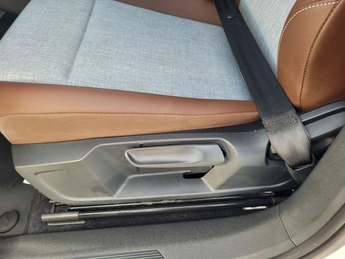 Certified 2023 Volkswagen ID.4 Pro RWD image 21