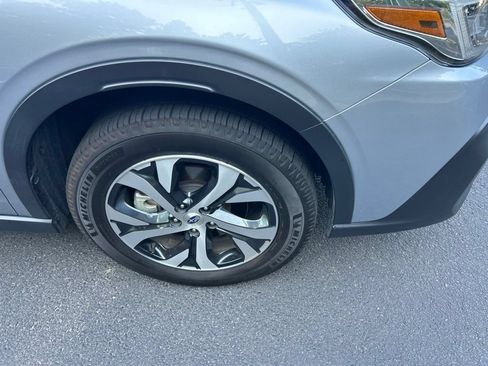 Used 2021 Subaru Outback Limited XT AWD/4WD image 10