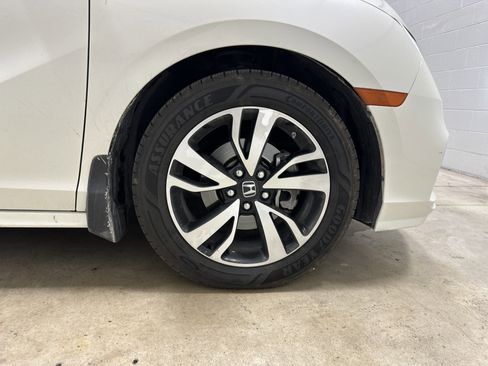 Used 2019 Honda Odyssey Elite image 18