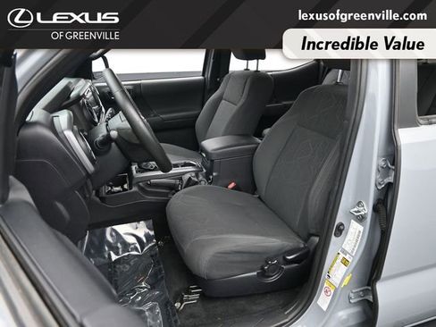 Used 2019 Toyota Tacoma TRD Off-Road AWD/4WD image 22