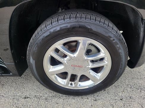 Used 2007 GMC Envoy Denali image 29