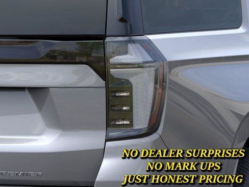 New 2026 Chevrolet Suburban Premier w/ Sun And Tow Package AWD/4WD image 11
