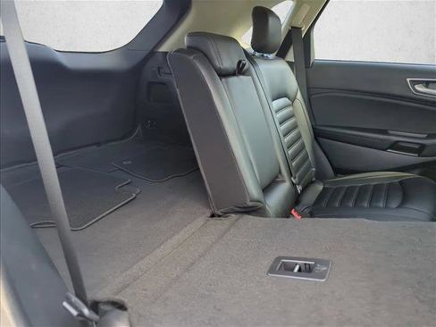 Used 2020 Ford Edge SEL w/ Convenience Package FWD image 24