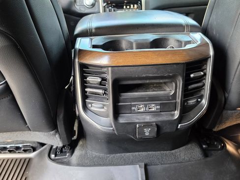 Used 2021 RAM 1500 Laramie w/ Laramie Southwest Edition AWD/4WD image 20