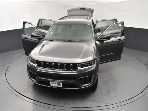 New 2026 Jeep Grand Cherokee L Limited image 26
