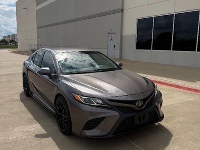 Used 2018 Toyota Camry SE