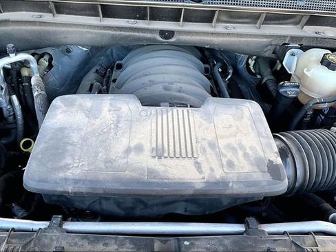 Used 2021 Chevrolet Tahoe Z71 w/ Rear Media and Nav Package image 35