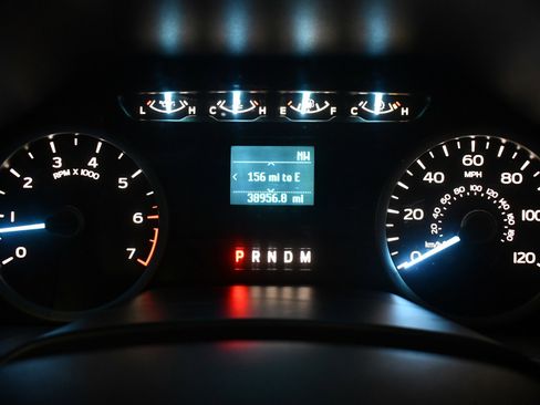 Used 2019 Ford F150 XLT image 25