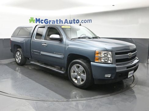 Used 2011 Chevrolet Silverado 1500 LT w/ Regional Value Package RWD image 2