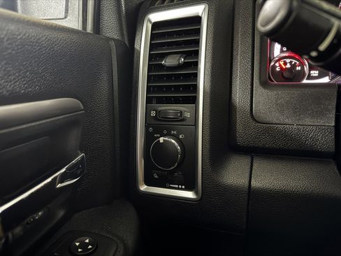 Used 2021 RAM 1500 Classic Warlock w/ Electronics Group AWD/4WD image 46