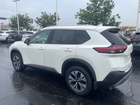Used 2023 Nissan Rogue SV w/ SV Premium B Package AWD/4WD image 4