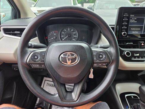 Used 2021 Toyota Corolla L w/ Carpet Mat Package (TMS) FWD image 13
