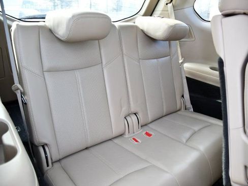 Used 2020 Nissan Pathfinder Platinum AWD/4WD image 28
