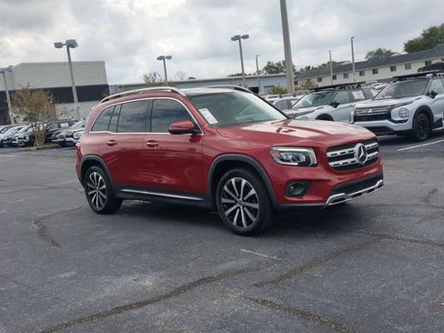 Used 2021 Mercedes-Benz GLB 250 image 4