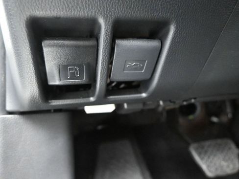 Used 2024 Toyota RAV4 Adventure image 21