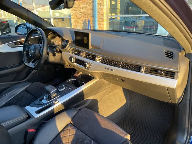 Used 2019 Audi S4 Premium w/ Convenience Package AWD/4WD image 33