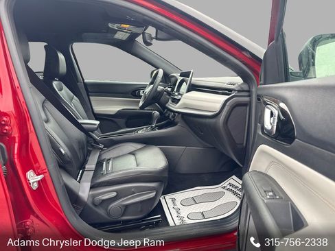 Used 2025 Jeep Compass Limited AWD/4WD image 14