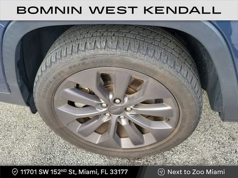 Used 2021 Jeep Cherokee Latitude Lux 80th Anniv w/ Quick Order Package 26U 80TH image 6