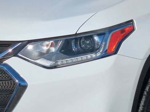 Used 2018 Chevrolet Traverse LS image 11