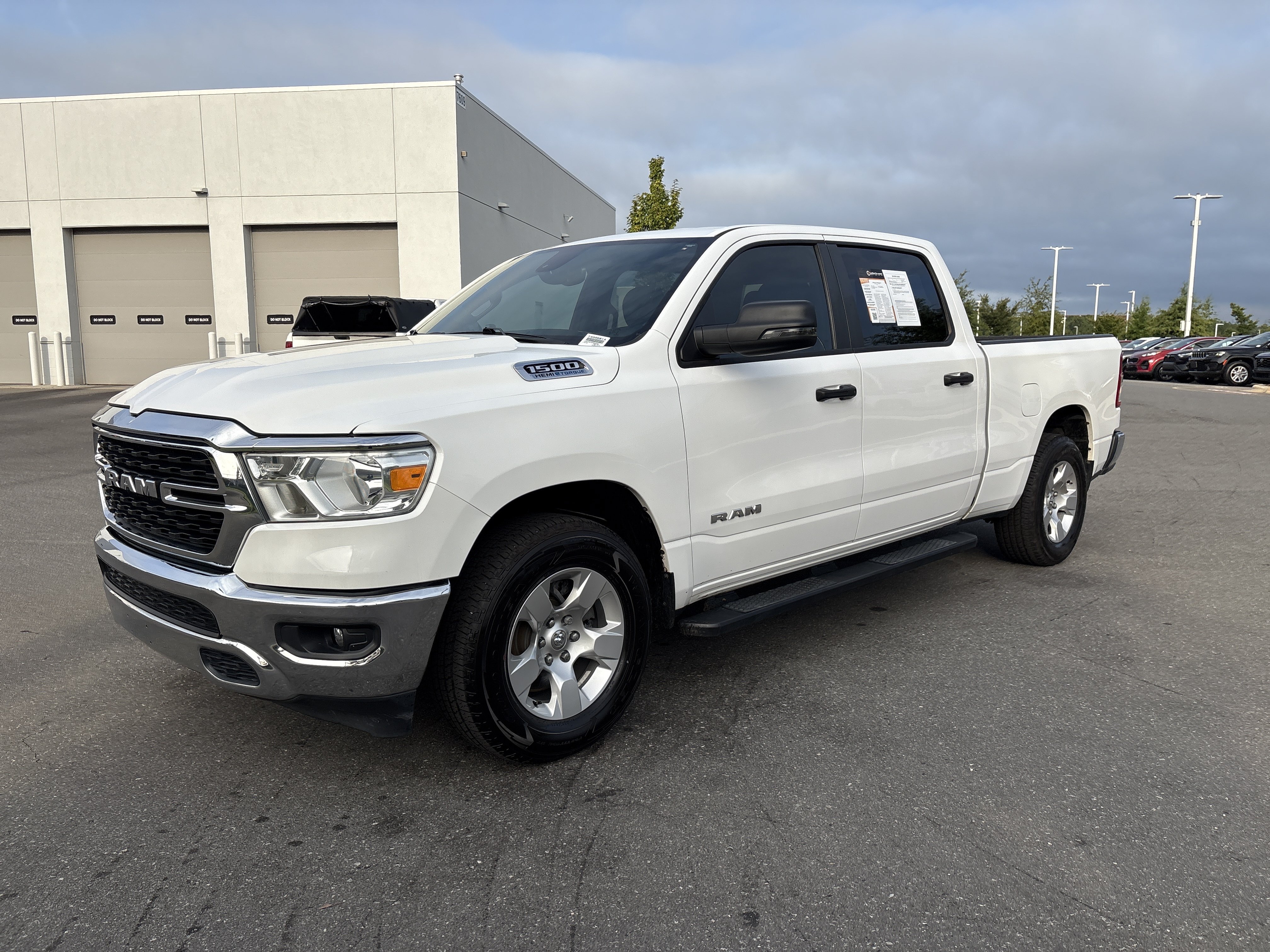 Used 2023 RAM 1500 Big Horn AWD/4WD image 5