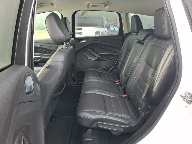 Used 2018 Ford Escape Titanium AWD/4WD image 10