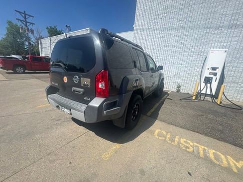 Used 2010 Nissan Xterra Off-Road AWD/4WD image 5