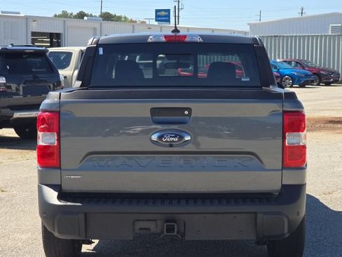 Used 2024 Ford Maverick Lariat FWD image 4
