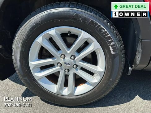Used 2015 Ford Explorer XLT w/ Equipment Group 201A AWD/4WD image 19