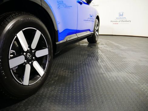 New 2025 Honda Prologue Touring image 4