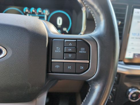 Used 2021 Ford F150 Lariat w/ Max Trailer Tow Package AWD/4WD image 20