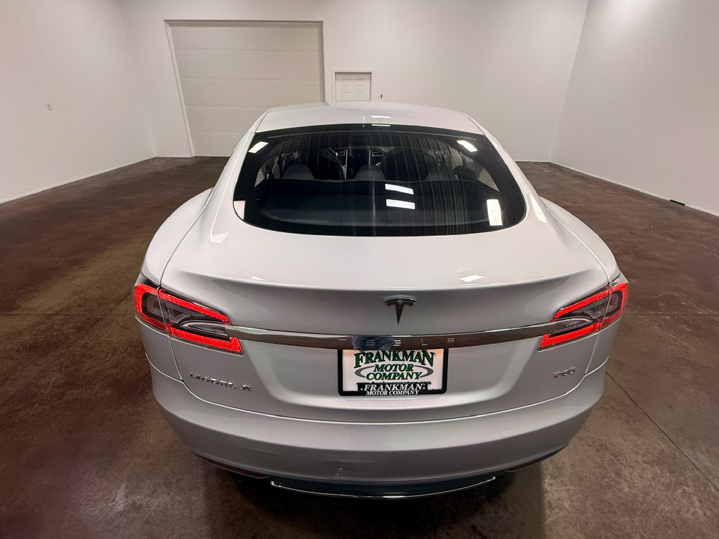 Used 2013 Tesla Model S Performance RWD image 32