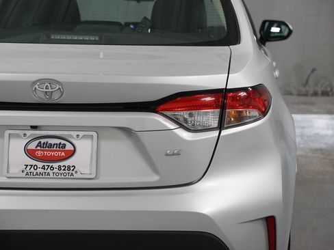 Certified 2024 Toyota Corolla LE FWD image 10