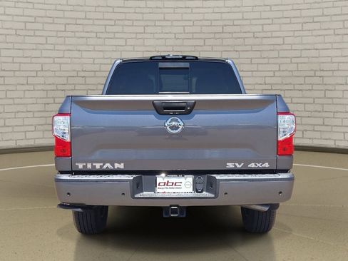 Certified 2021 Nissan Titan SV w/ SV Convenience Package AWD/4WD image 6