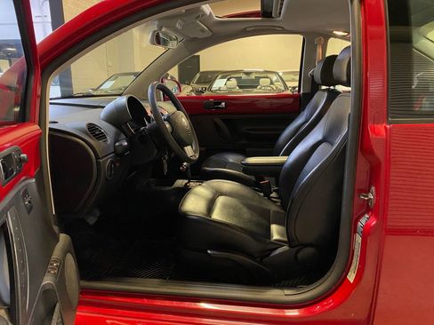 Used 2007 Volkswagen Beetle Coupe w/ Package 1 image 26